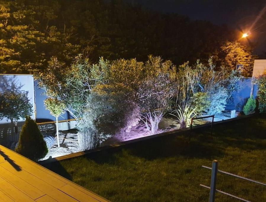 فيلا فُدينفي Maison De Vacances Contemporaine Avec Piscine المظهر الخارجي الصورة